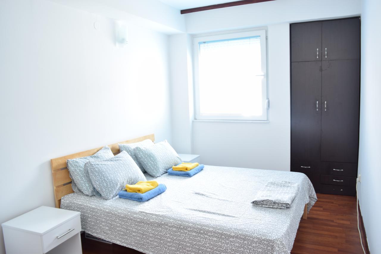 Two Bedroom Apartment Near Centre 奥赫里德 外观 照片