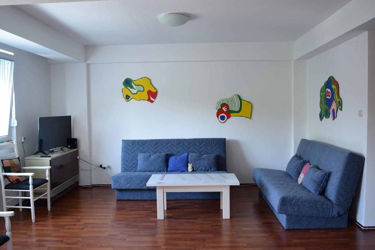 Two Bedroom Apartment Near Centre 奥赫里德 外观 照片