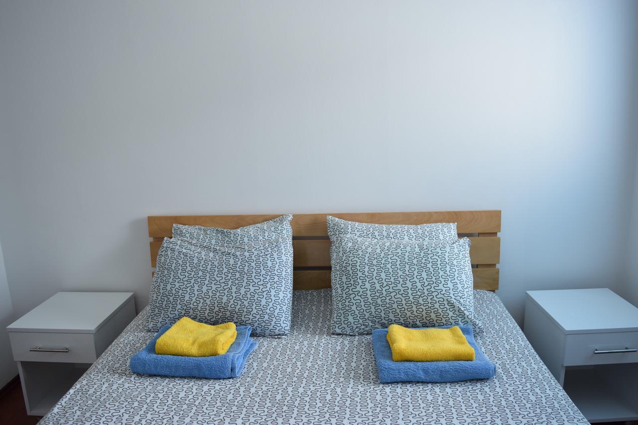 Two Bedroom Apartment Near Centre 奥赫里德 外观 照片